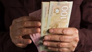 $1461 CRA Payments Hit Bank Accounts in January 2026 – Check Your